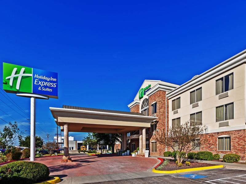 Holiday Inn Express Hotel & Suites Eagle Pass By Ihg Exterior photo