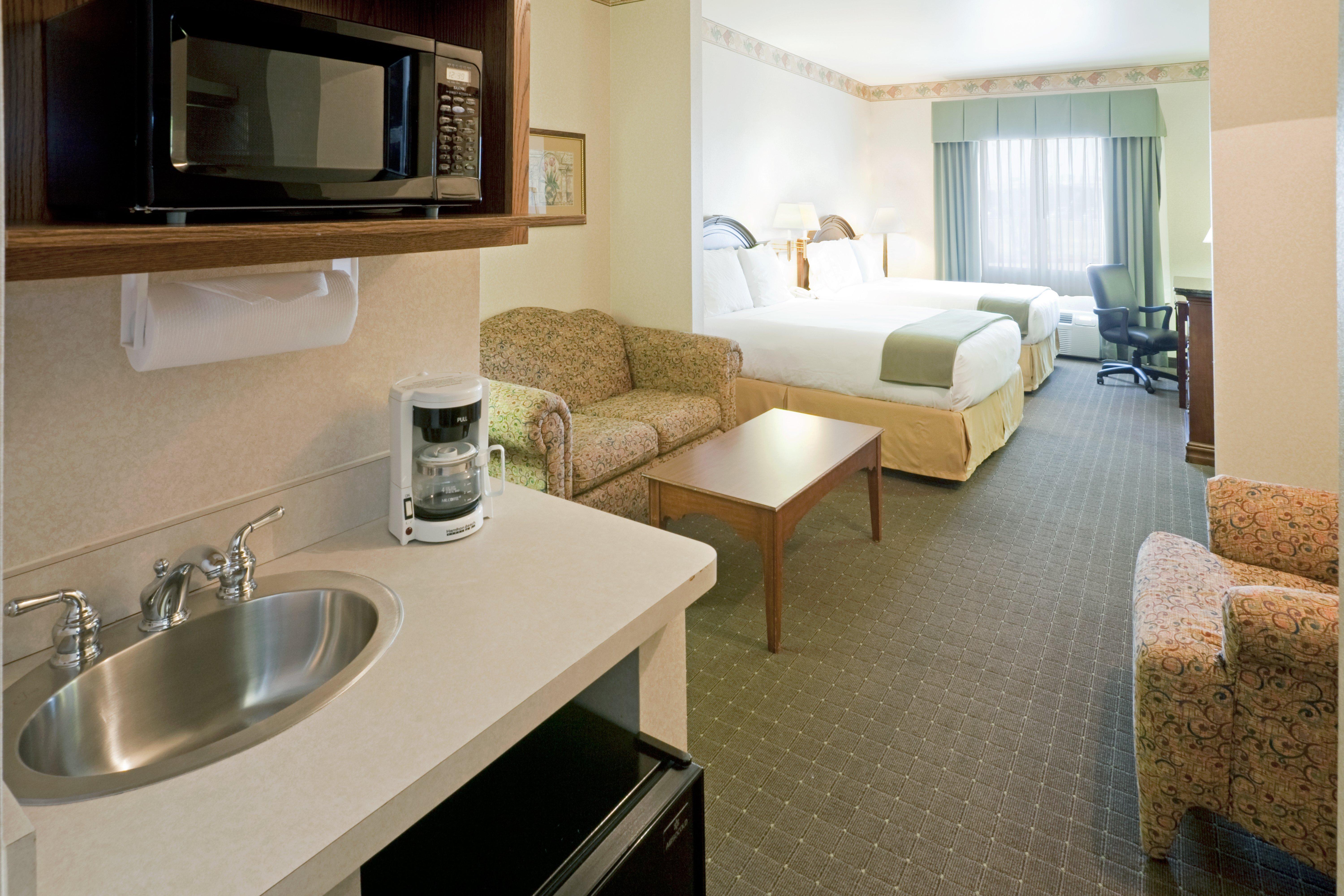 Holiday Inn Express Hotel & Suites Eagle Pass By Ihg Exterior photo