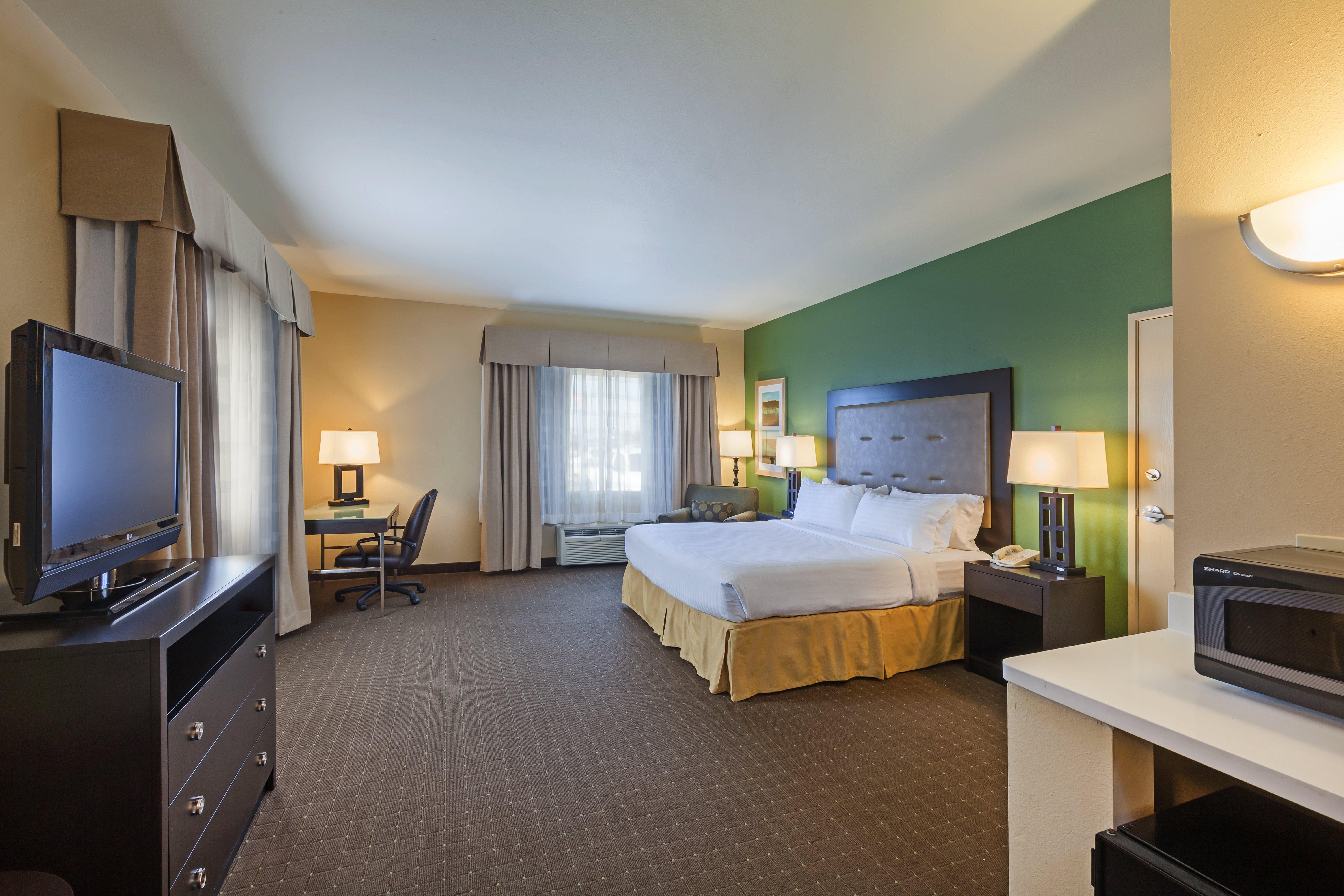 Holiday Inn Express Hotel & Suites Eagle Pass By Ihg Exterior photo