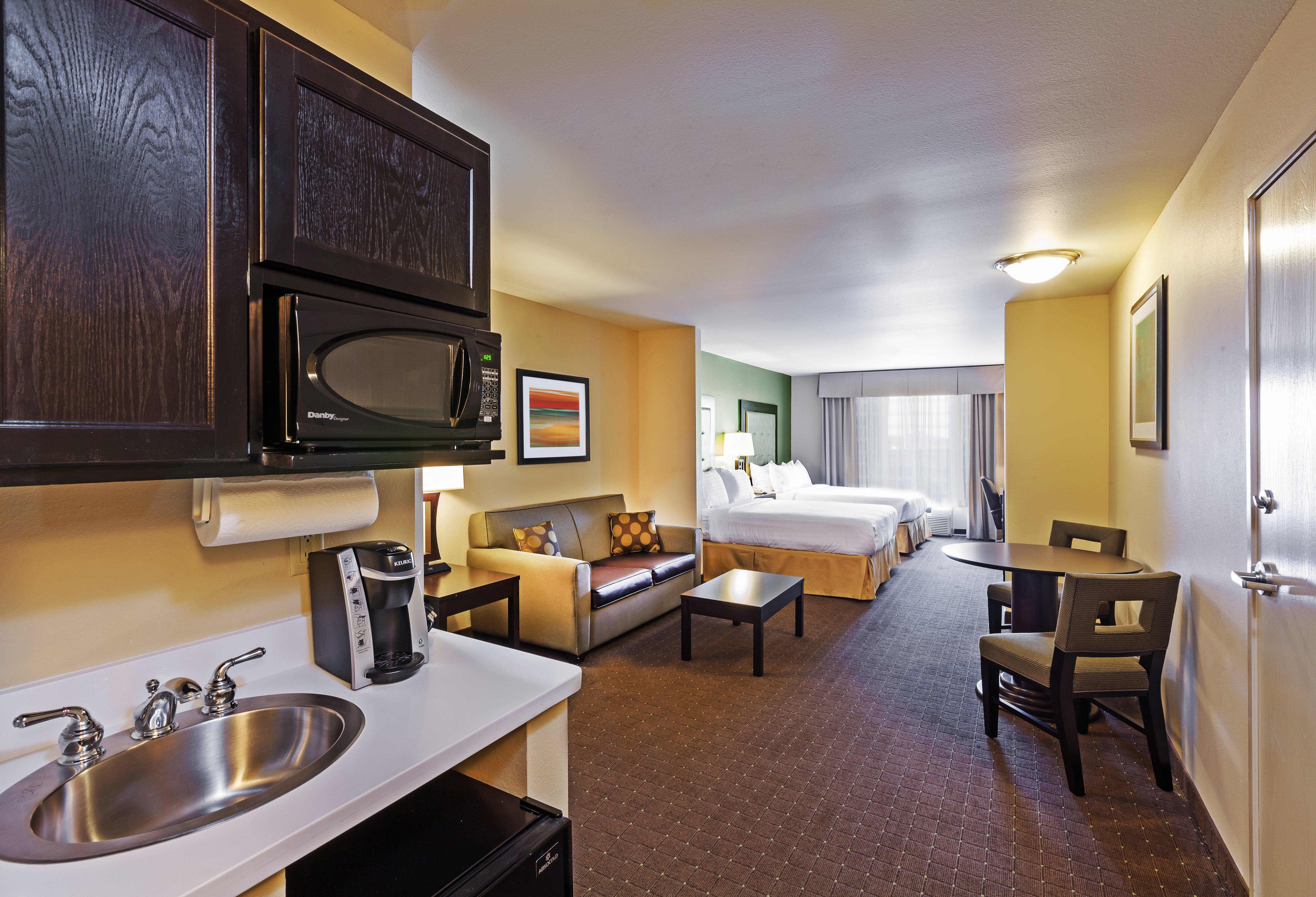Holiday Inn Express Hotel & Suites Eagle Pass By Ihg Exterior photo